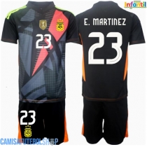 Camisa de time de futebol Argentina Emiliano Martinez #23 Goleiro Replicas 1º Equipamento Infantil Copa America 2024 Manga Curta (+ Calças curtas)